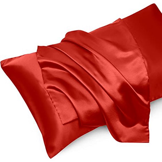 ROMANTIC RED SILK PILLOWCASE